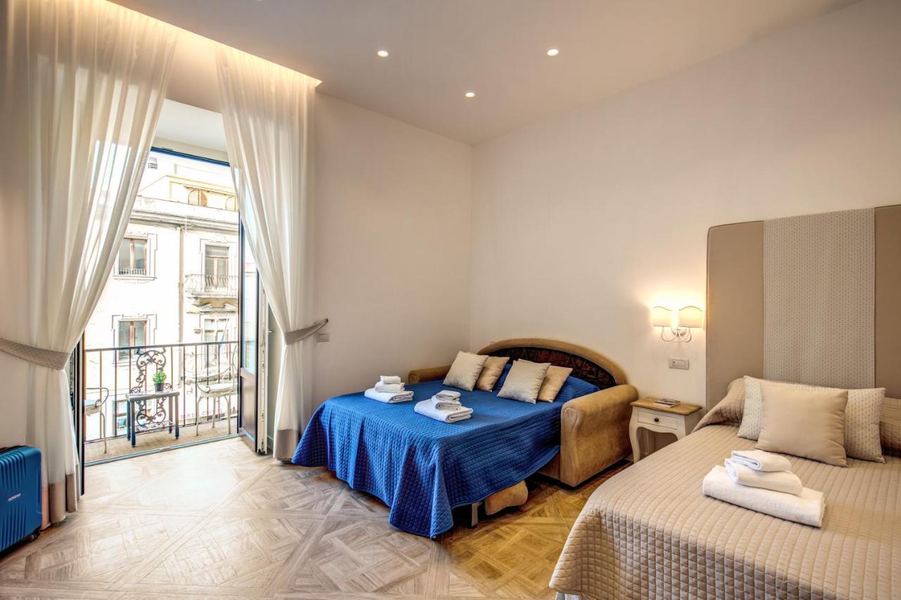 Sorrento Square Suites Exterior foto