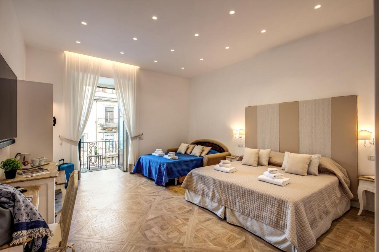 Sorrento Square Suites Exterior foto