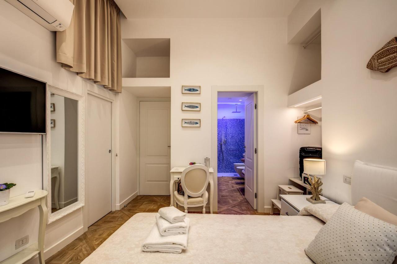 Sorrento Square Suites Exterior foto